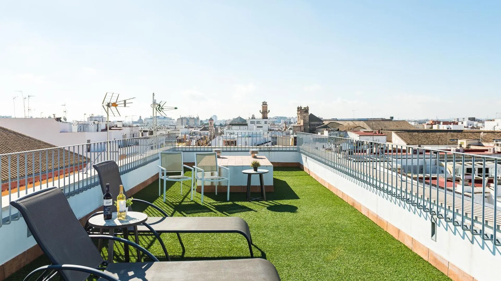 Ivy House Apartment Seville 0*,  Spain