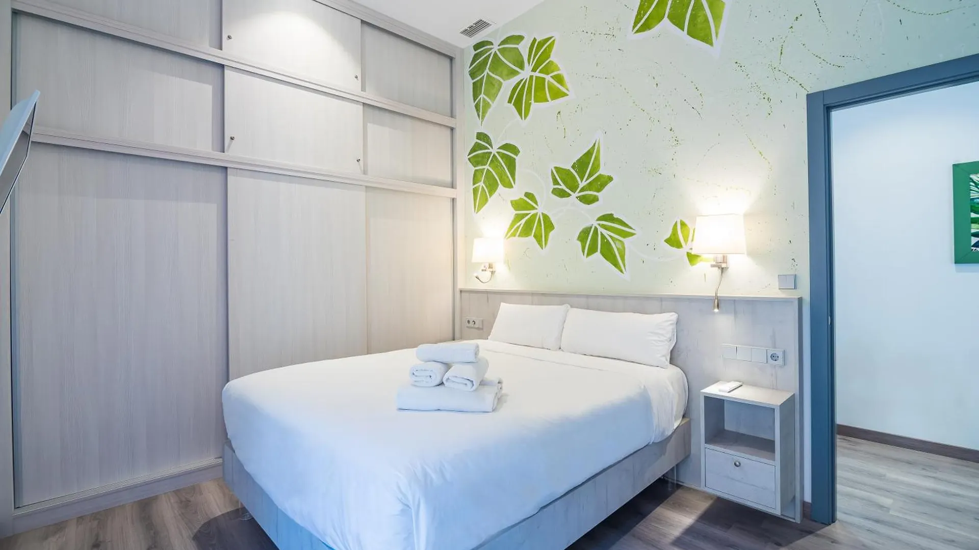Ivy House Apartment Seville