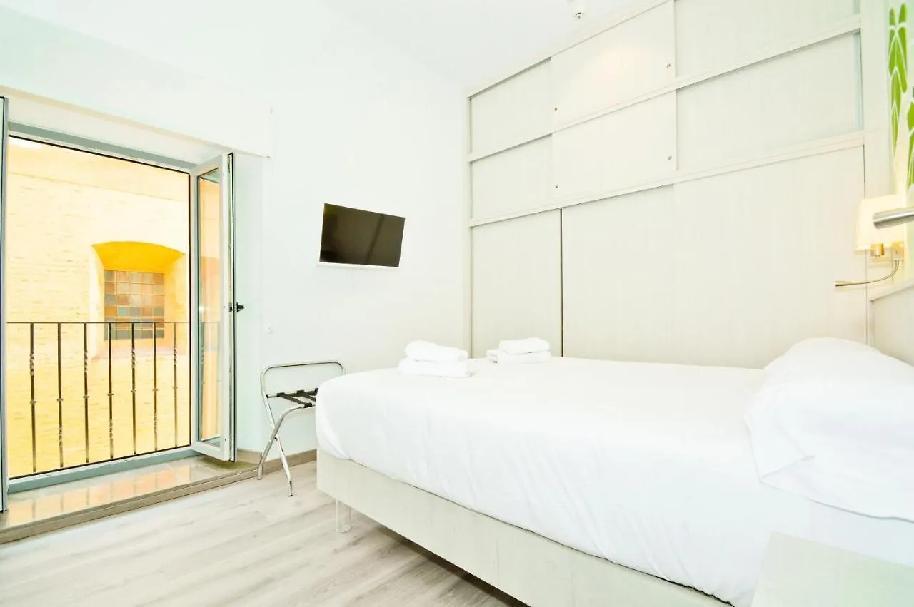 Ivy House Apartment Seville 0*,