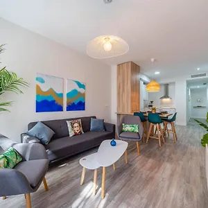  Apartament Centre Pool & Parking