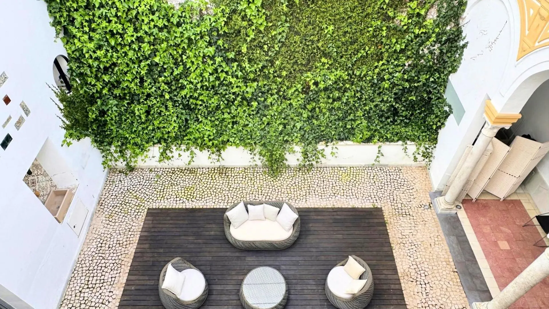 Ivy House Apartment Seville 0*,  Spain
